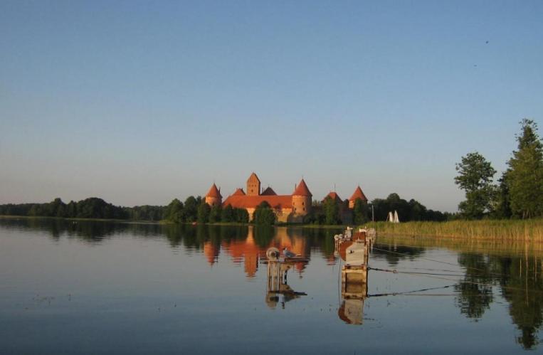 Ezerkiemis Otel Trakai Dış mekan fotoğraf